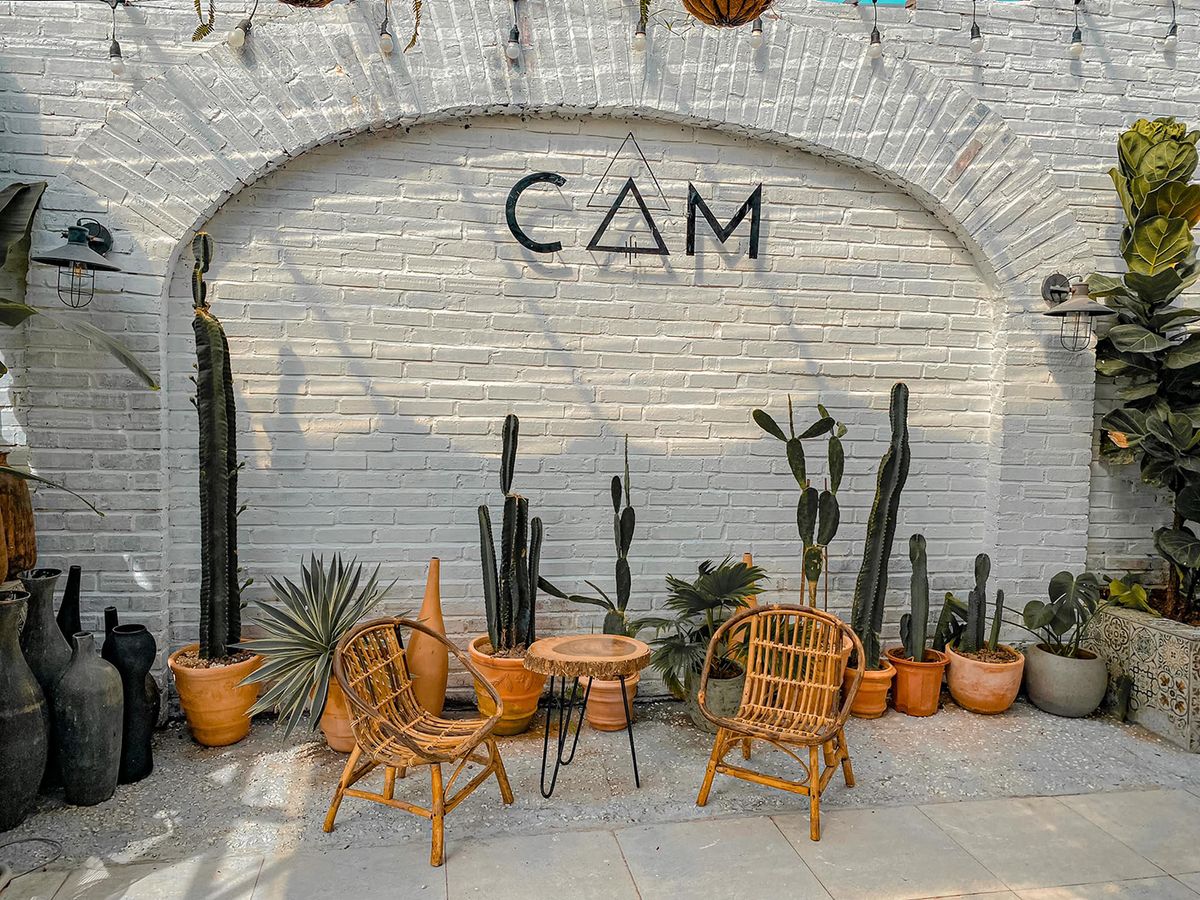 Top 10: CAM café