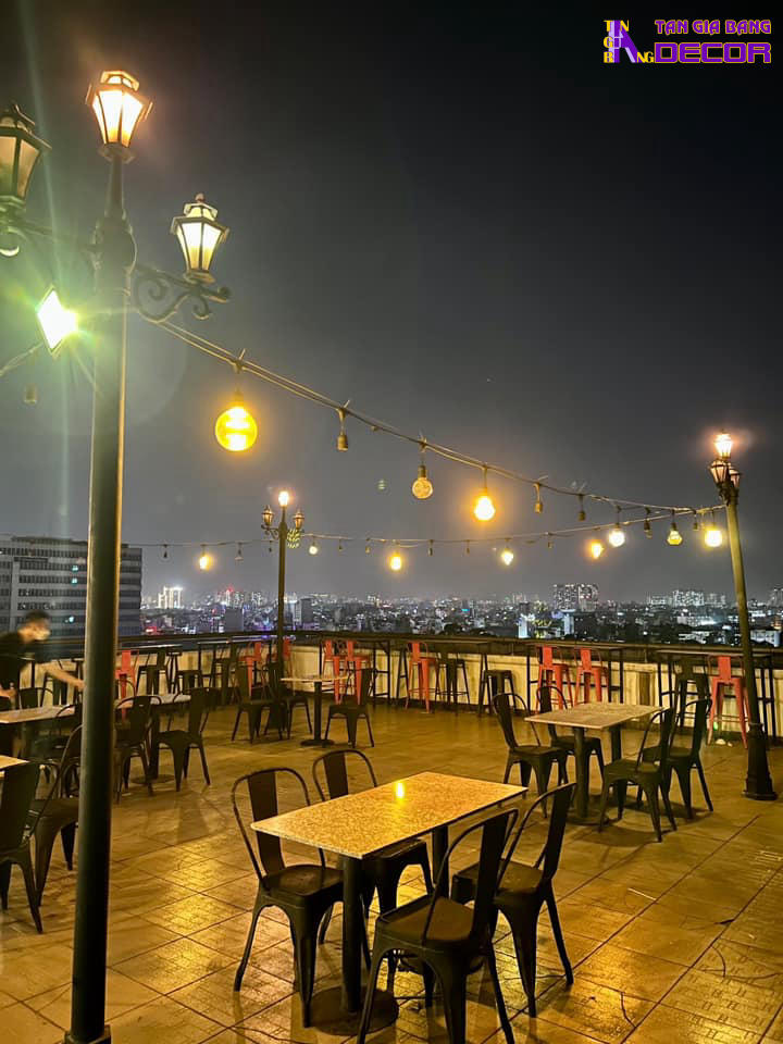 Top 2: Mia Sky Rooftop - Quán cà phê sân thượng Tân Bình