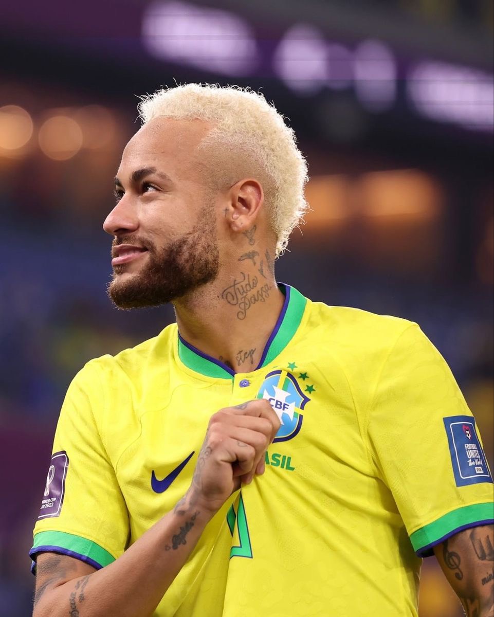 mẫu tóc Neymar ấn tượng